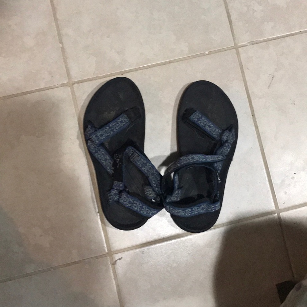 GREAT Teva Sandals. Have not wore them in years!!